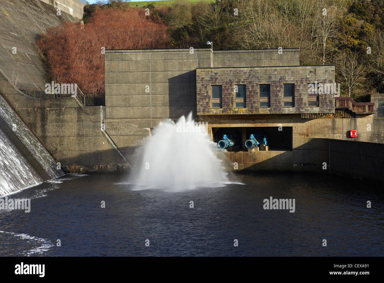 Llys-y-Fran Réservoir et barrage, West Wales, UK Banque D'Images