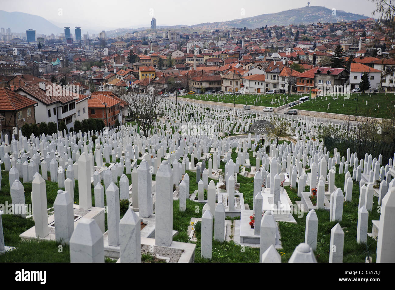 Ville de Sarajevo. Vue panoramique sur la capitale bosniaque de ...