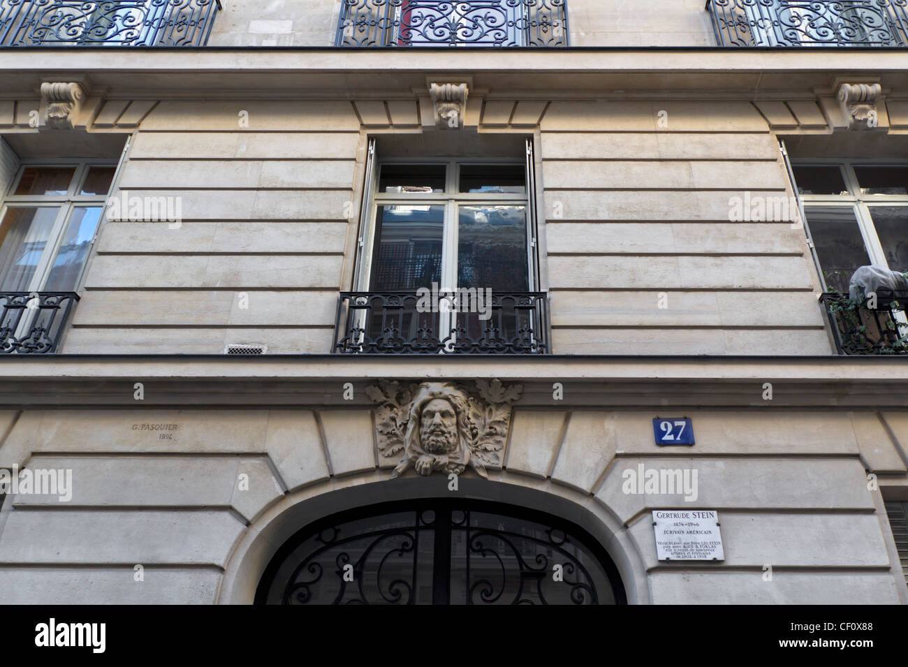 Ancienne maison de l'écrivain américain et collectionneur d'art, Gertrude Stein, Paris, France Banque D'Images