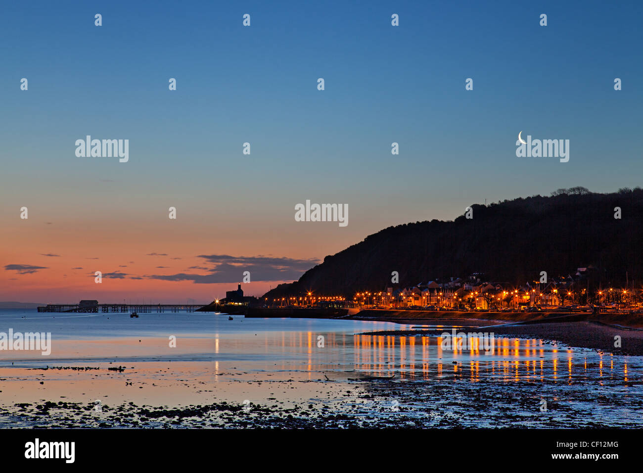 Marmonne, Mumbles phare, Mumbles Pier et La Baie de Swansea, Pays de Galles, Gower Banque D'Images