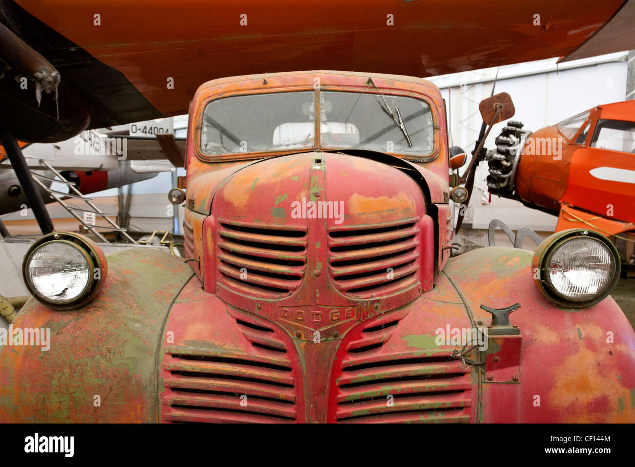 1942 Dodge 1 1/2 ton camion. Musée de l'aviation en Alaska. Anchorage. De l'Alaska. USA Banque D'Images