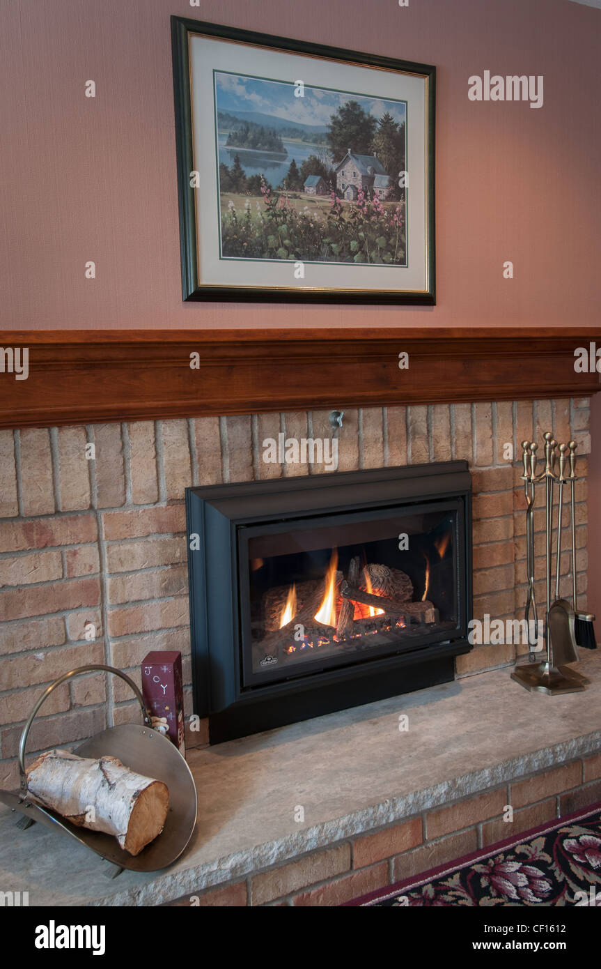 Foyer au gaz dans le luxe maison résidentielle. Banque D'Images