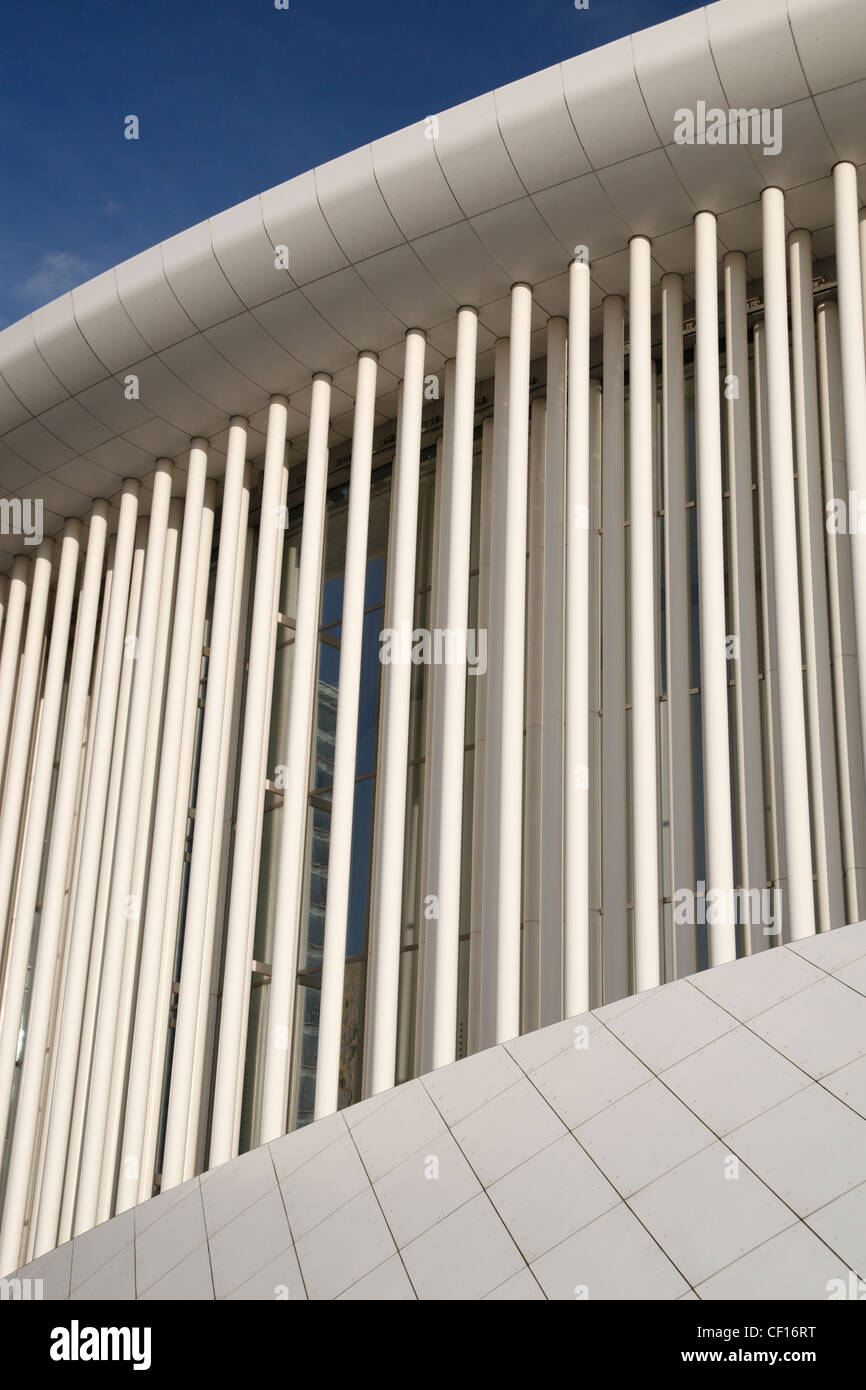 Close up de la colonne Détails, Philharmonie Luxembourg concert hall, Place de l'Europe, Kirchberg-Plateau, Luxembourg, Europe. Banque D'Images