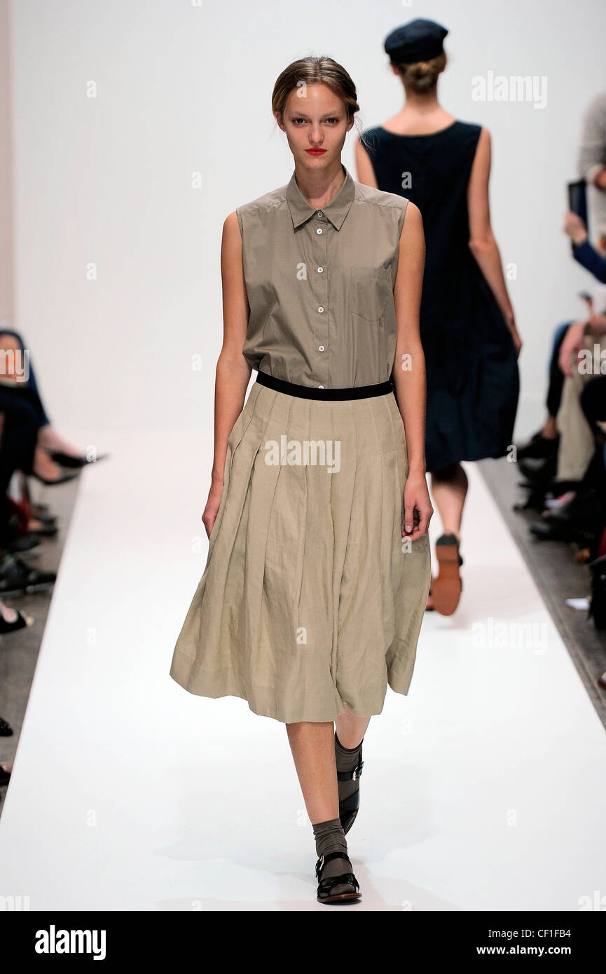 Margaret Howell Londres prêt à WearSpringSummer 2012 Banque D'Images