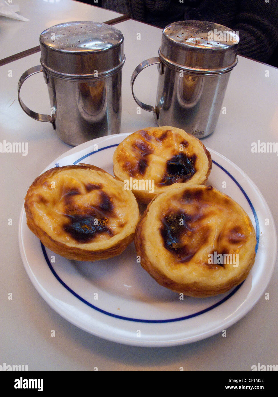 Des pâtisseries au café Pasteis de Belem, Lisbonne, Portugal Banque D'Images