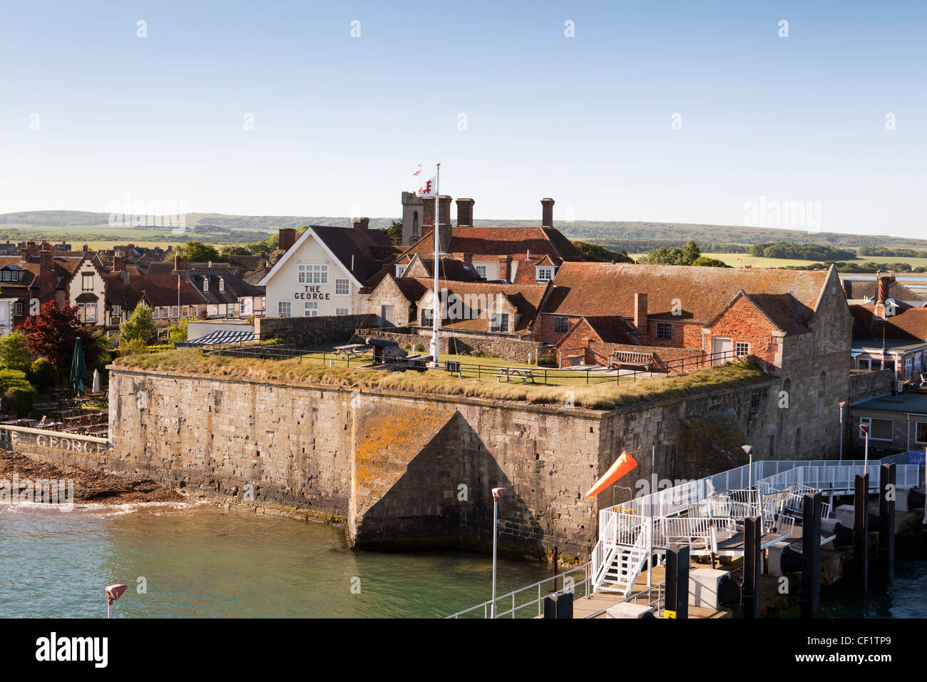 Royaume-uni, Angleterre, île de Wight, à côté du château de Yarmouth Ferry Wightlink jetty Banque D'Images