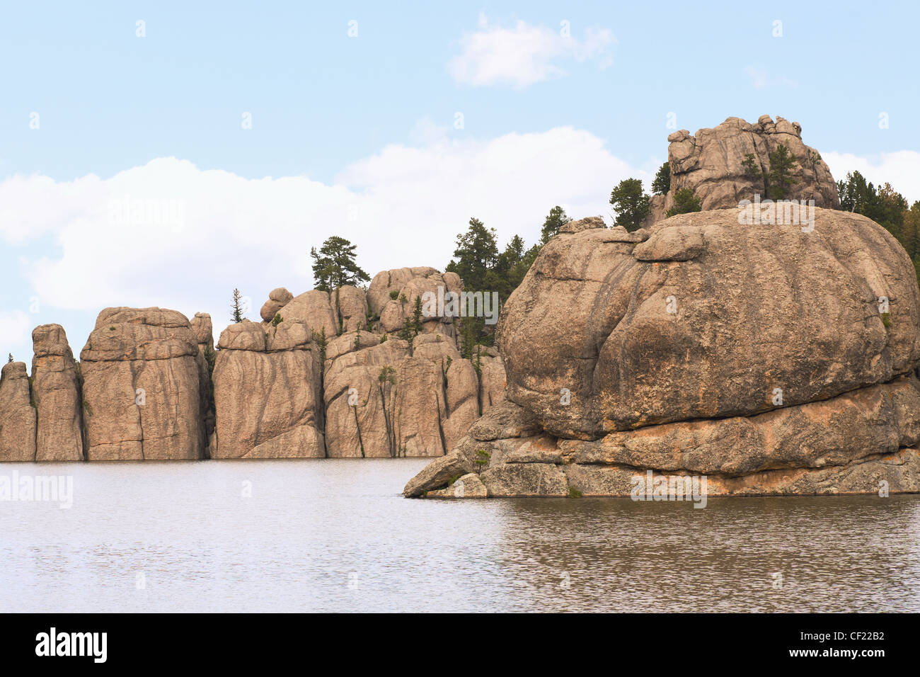 Les rivages rocailleux de Sylvan Lake dans Custer State Park, South Dakota Usa Banque D'Images