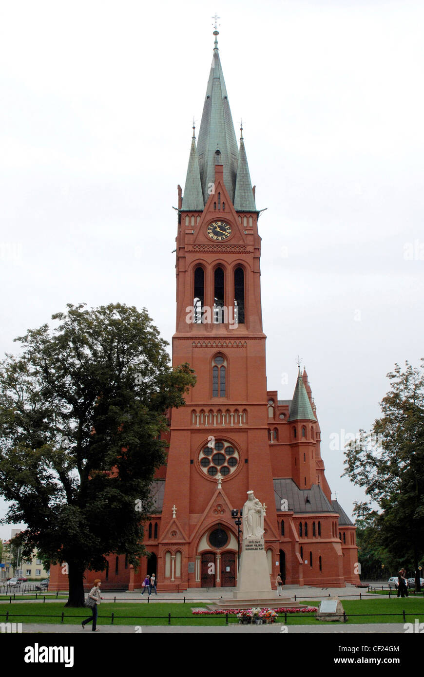 L'Église catholique de Sainte Catherine dans la nouvelle ville de Torun. Banque D'Images