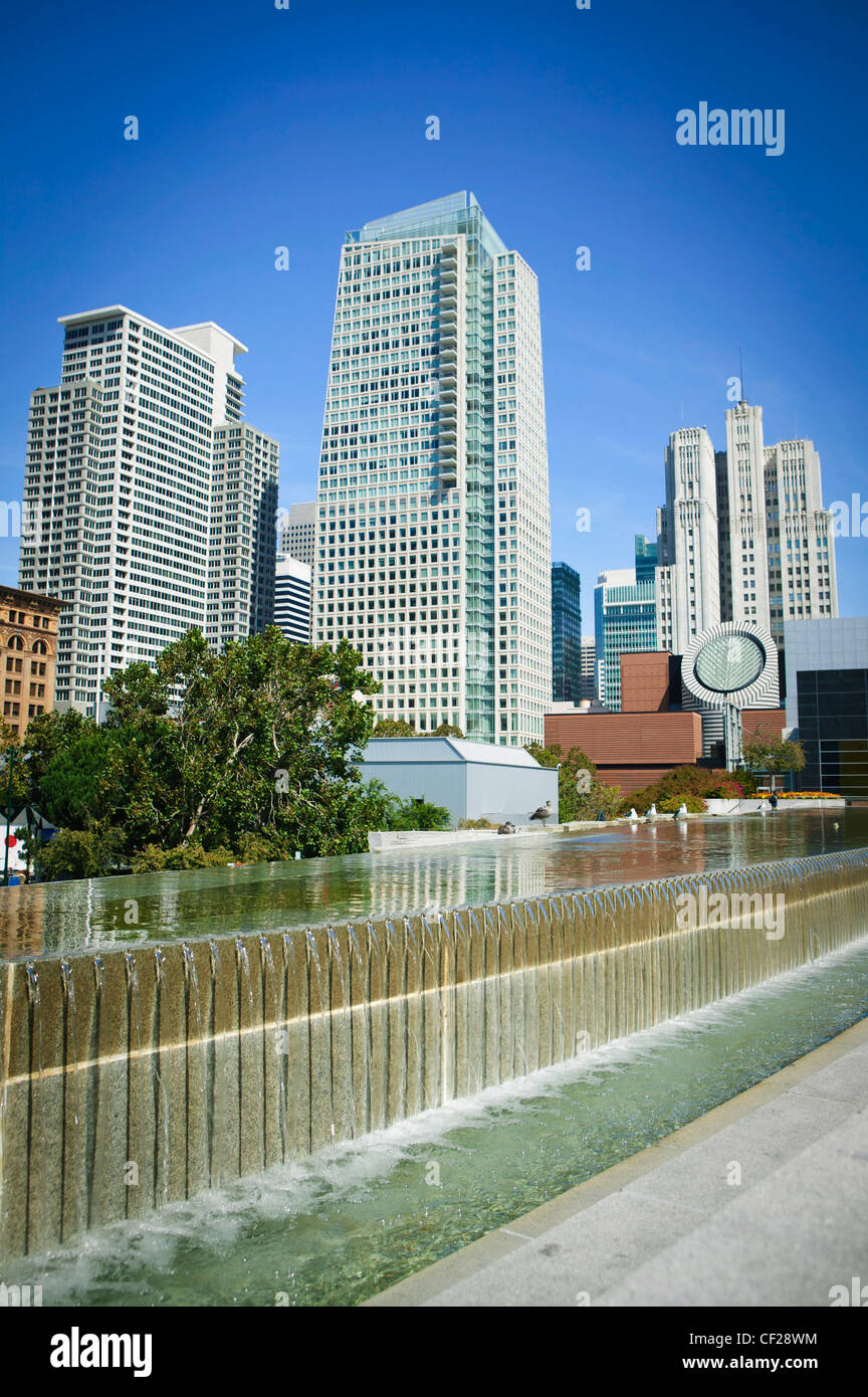 Terrasse Fontaine à Yerba Buena Gardens ; San Francisco California United States of America Banque D'Images