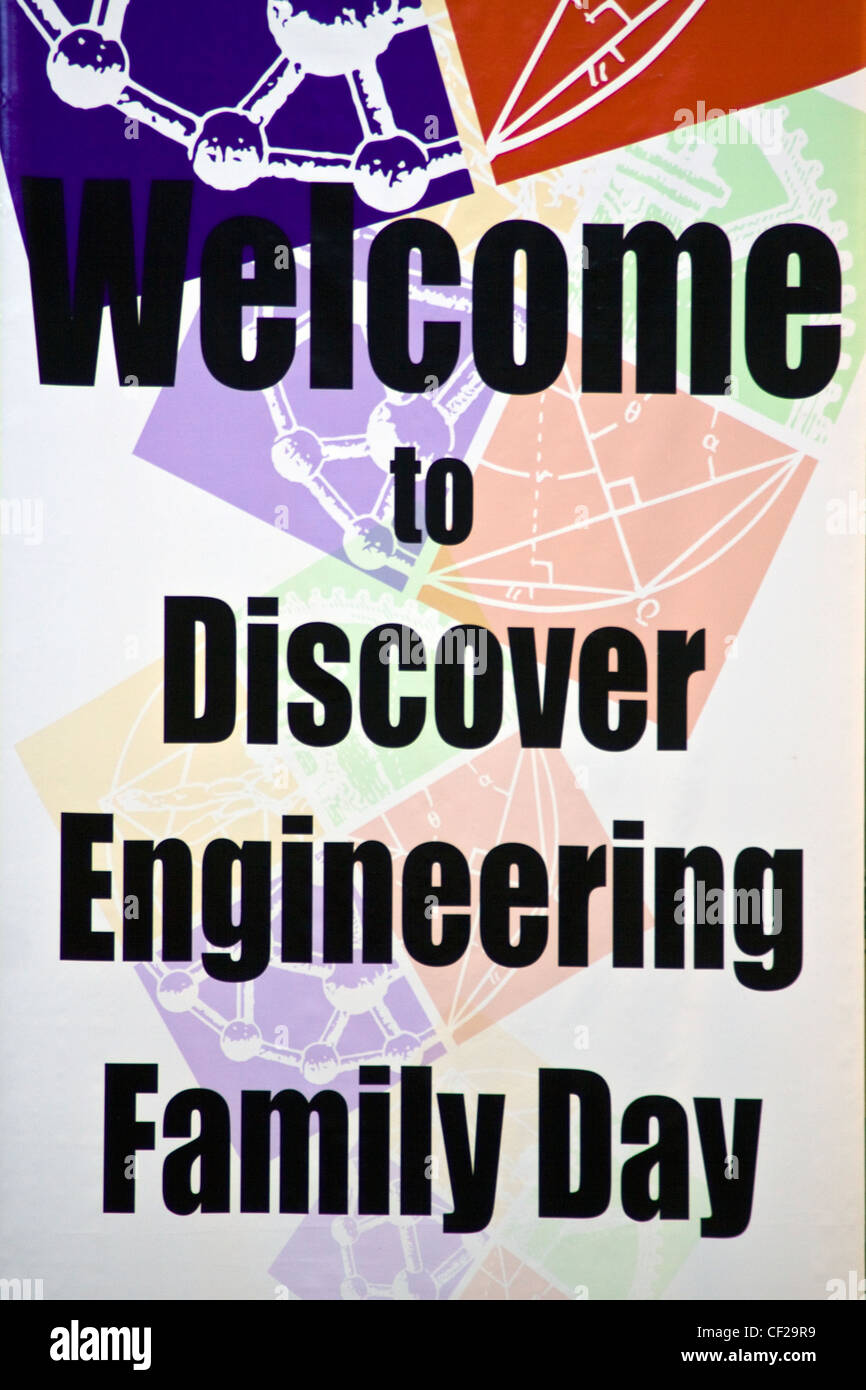 "Bienvenue à découvrir le jour de la famille d'ingénierie' bannière en le National Building Museum à Washington DC Banque D'Images