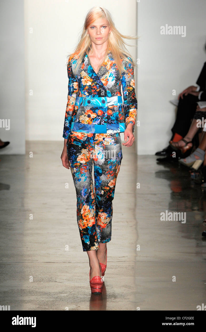 Peter Som New York pour WearSpringSummer 2012 Banque D'Images