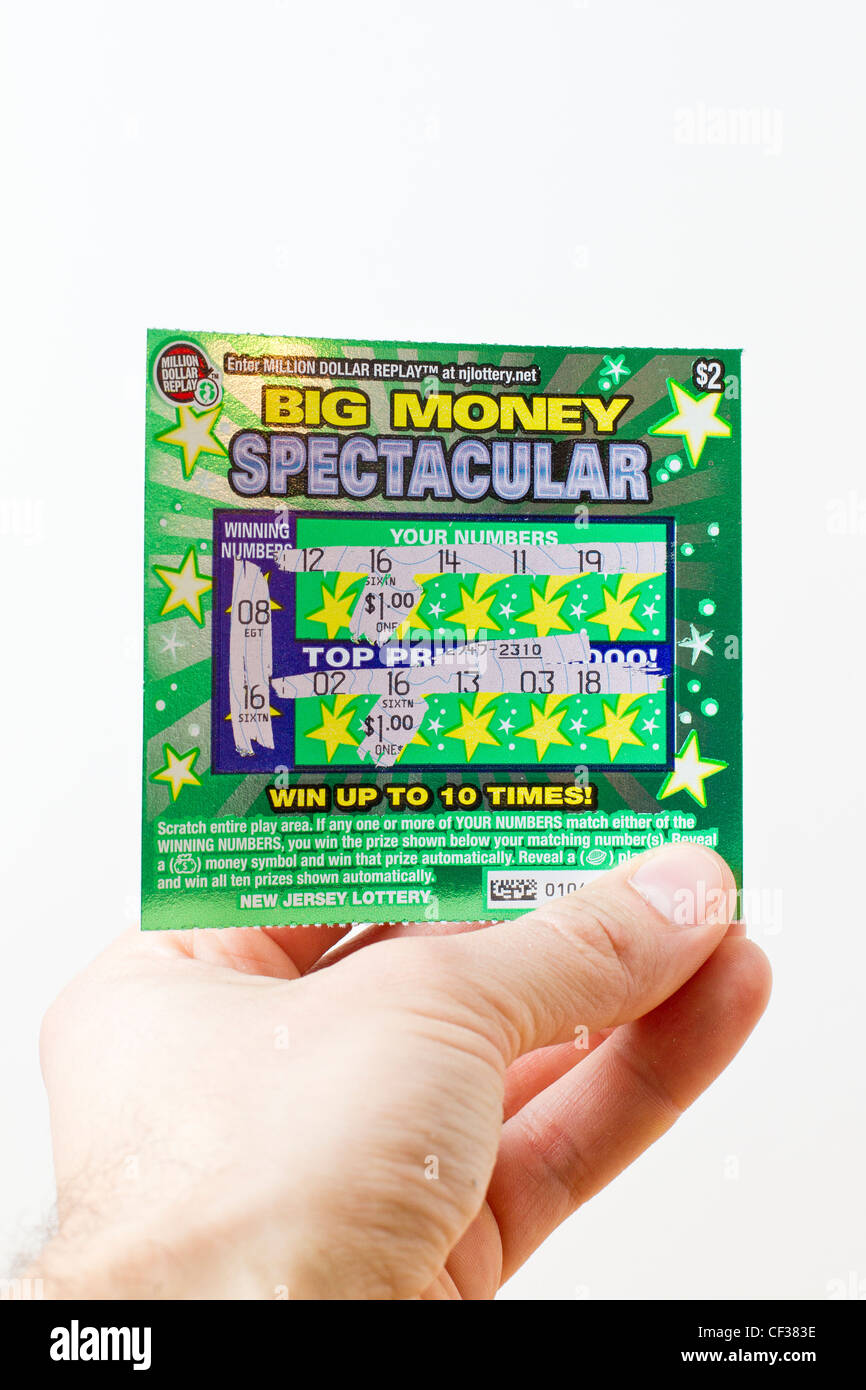 Un collectionneur de billets de loterie qui refuse de les gratter
