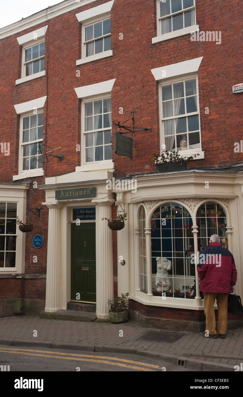 Boutique d'antiquités à Bromyard Banque D'Images