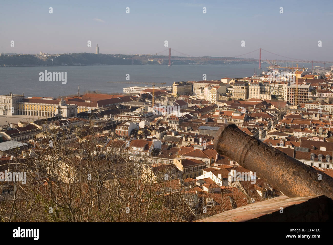Portugal Lisbonne, vue sur la ville du château de São Jorge Banque D'Images
