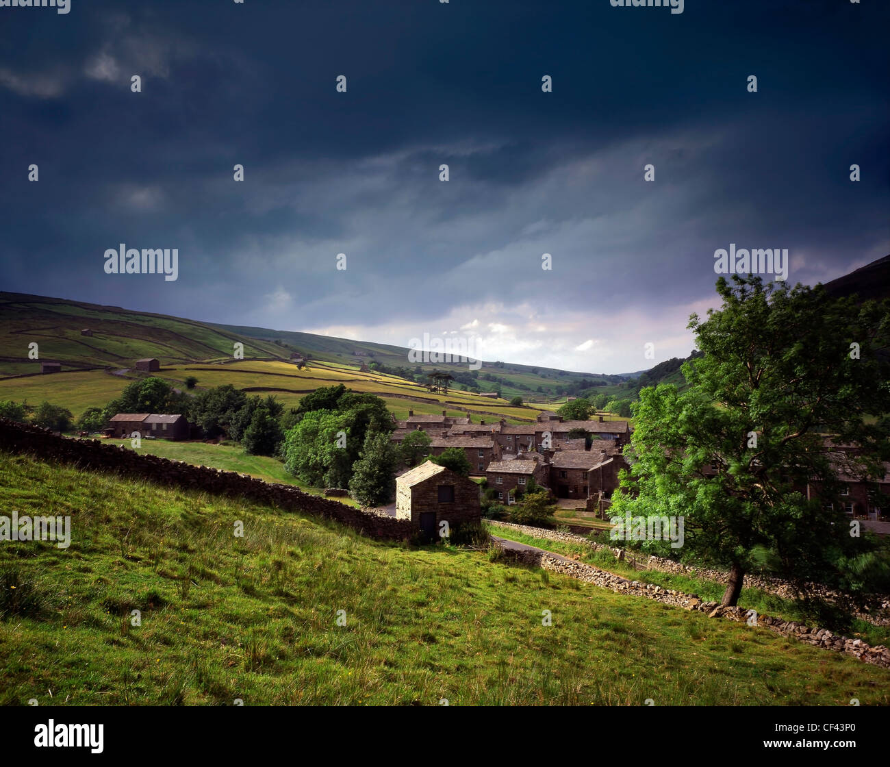 Le petit village rural de Thwaite dans le Yorkshire Dales. Banque D'Images