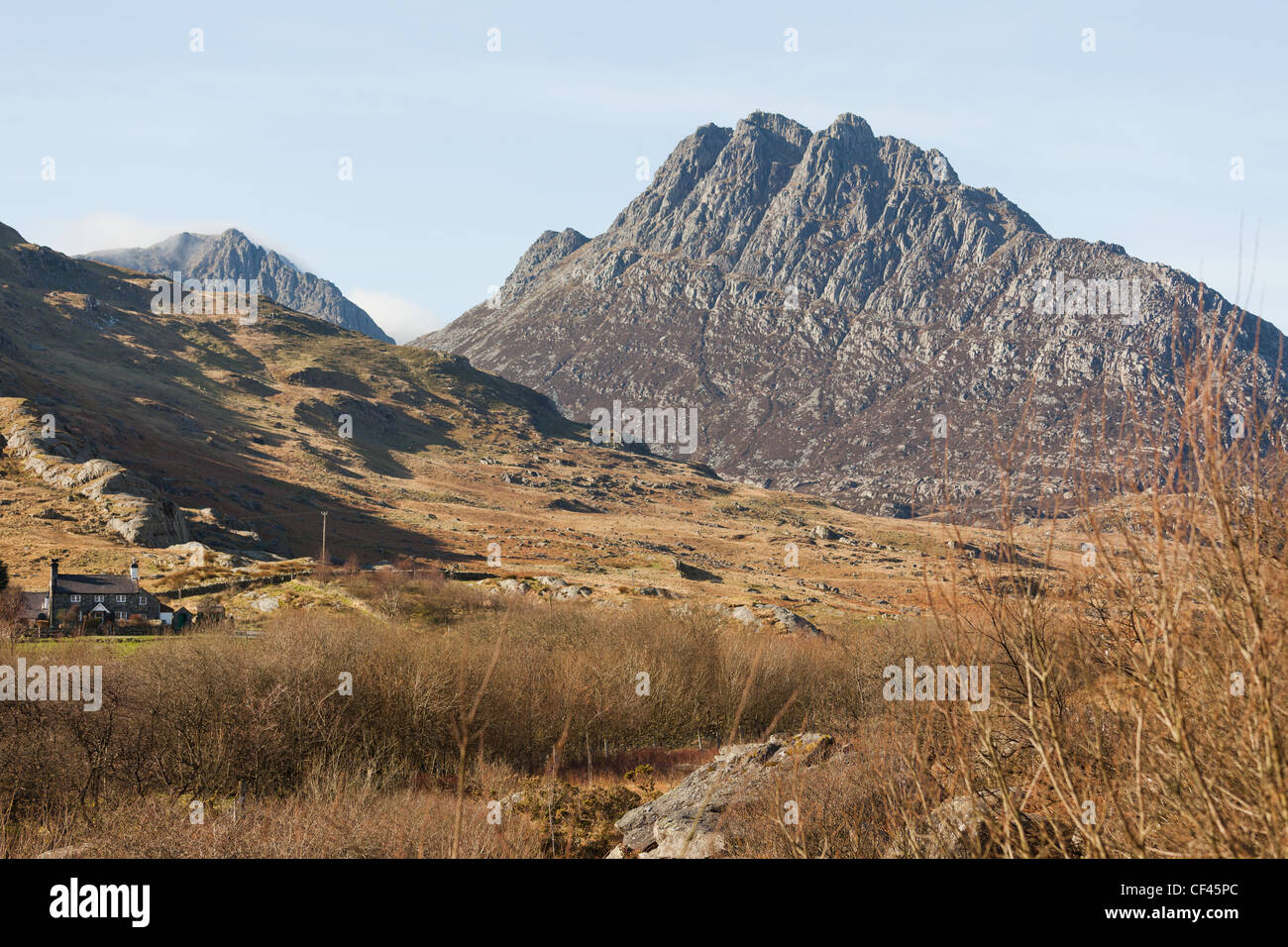 Tryfan, face est de d'accueil de nombreuses rock montées. Snowdonia, le Nord du Pays de Galles Banque D'Images