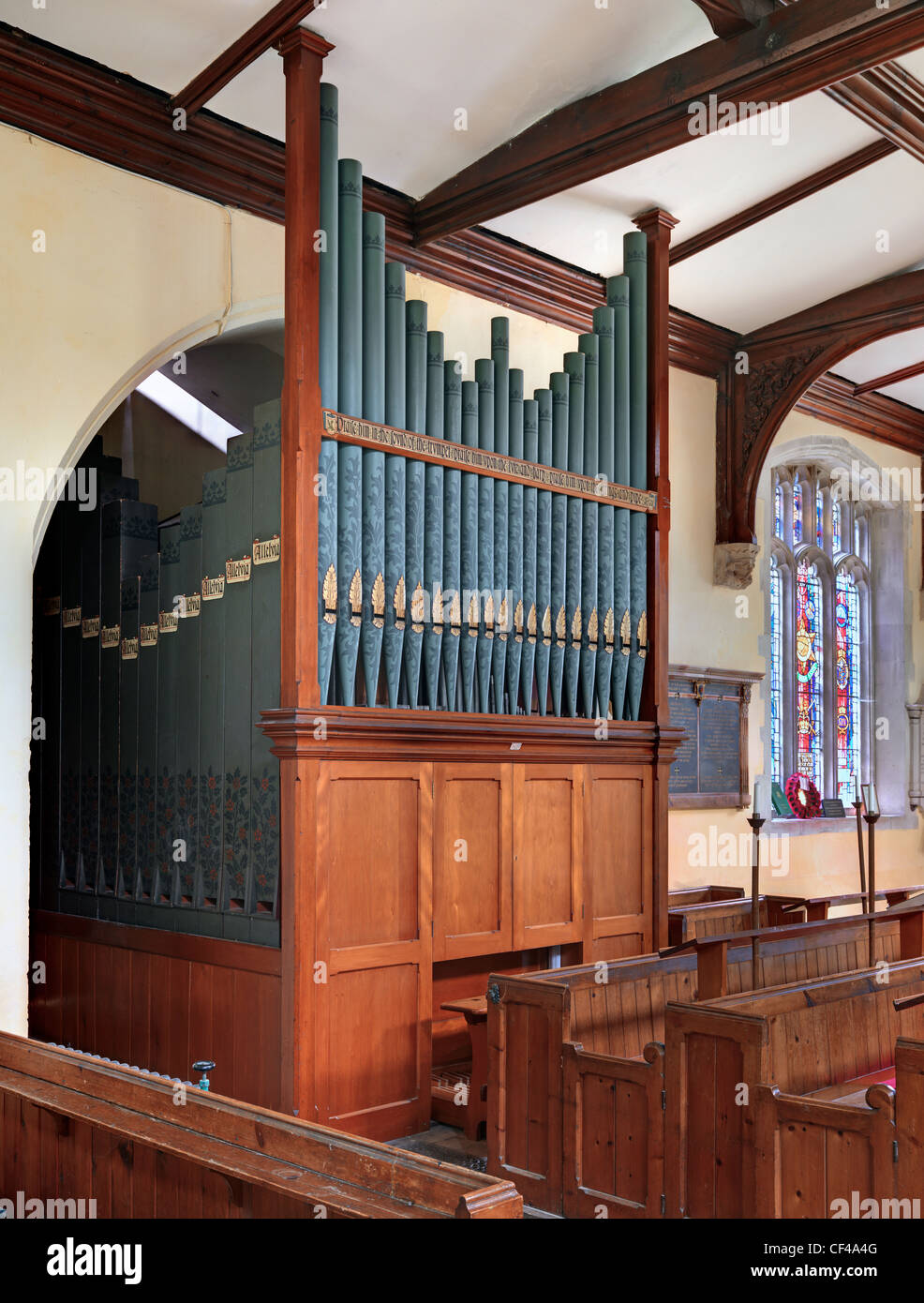 L'orgue à tuyaux en Eglise Sainte-marie Madeleine à Barkway. Banque D'Images