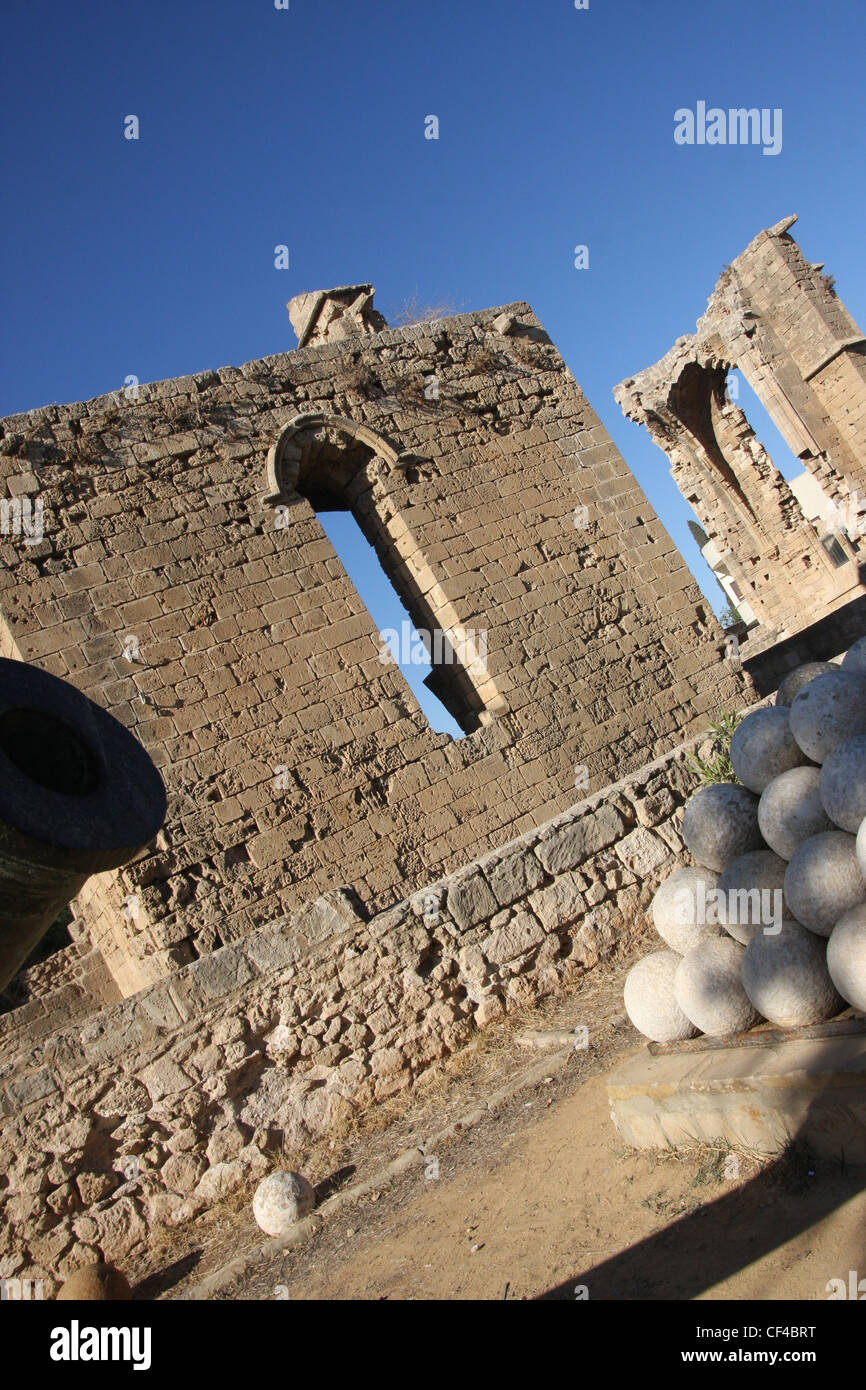 Ruines dans la ville de Famagouste, Chypre du Nord Banque D'Images