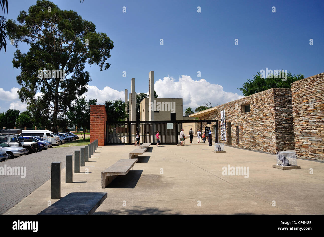 Entrée du musée de l'Apartheid, Johannesburg, la Province de Gauteng, Afrique du Sud Banque D'Images