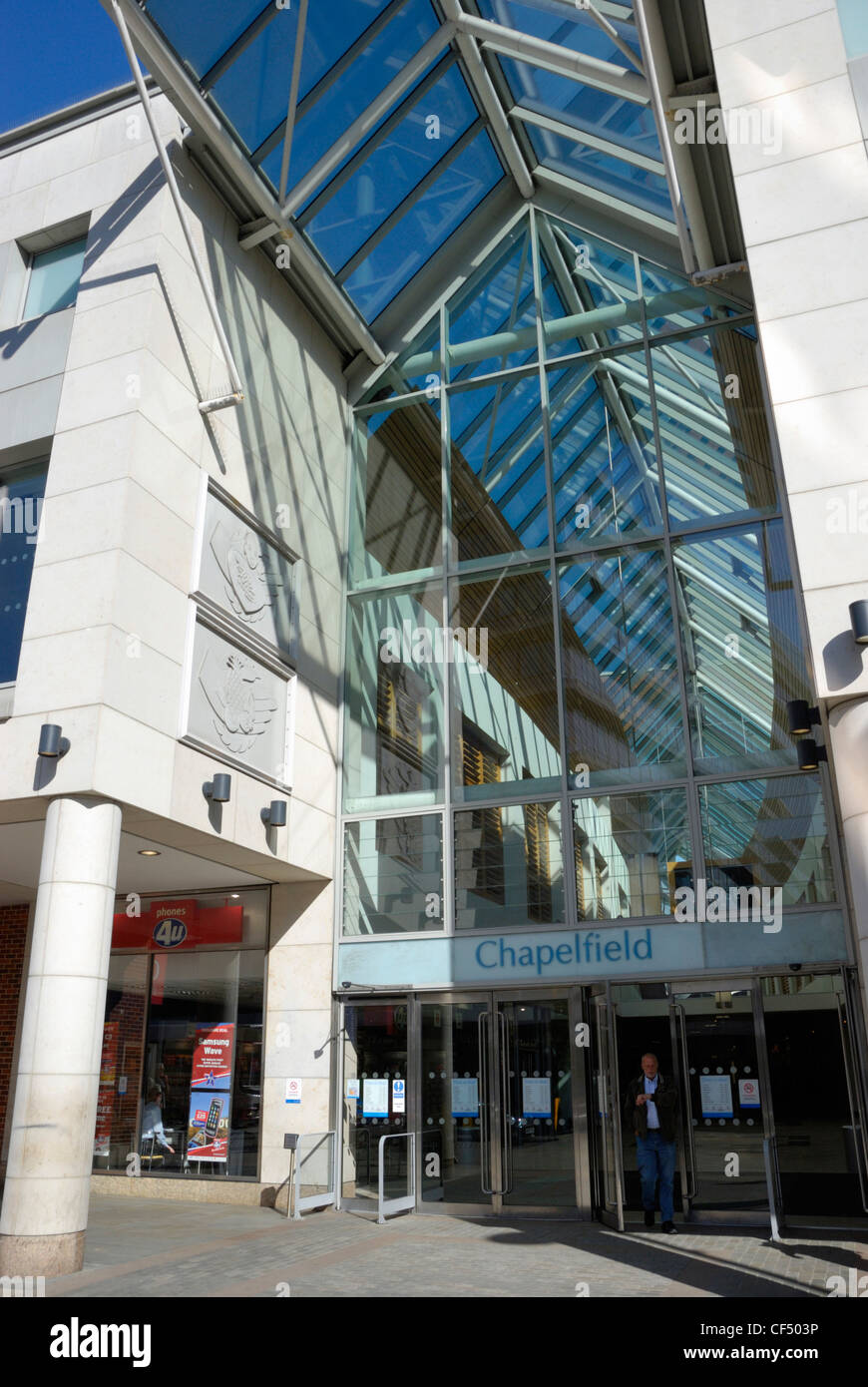 Une entrée de la Centre Commercial Chapelfield au cœur de Norwich. Banque D'Images