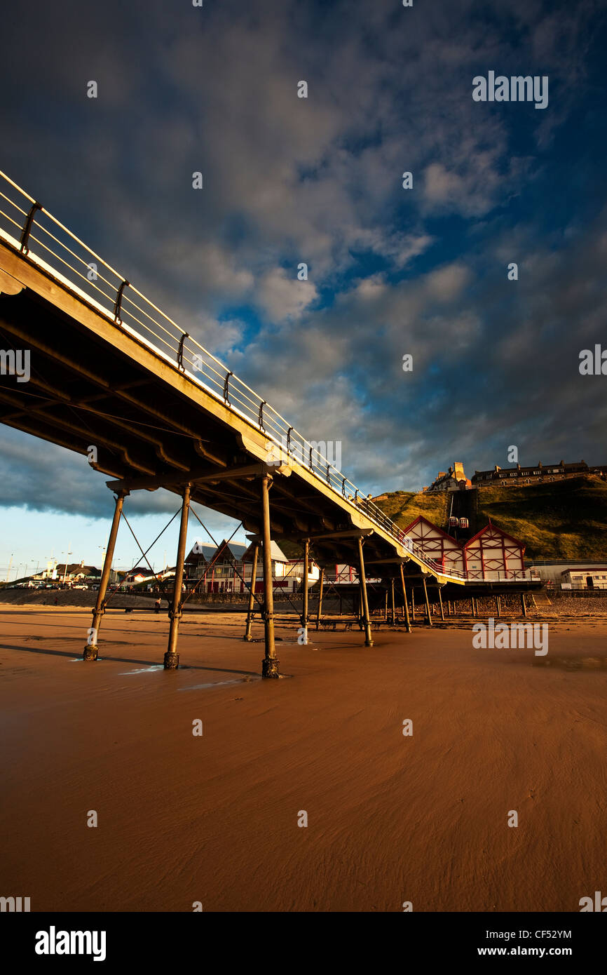 La jetée victorienne à Saltburn-By-The-Sea, le premier et le dernier sur la côte nord-est. Banque D'Images