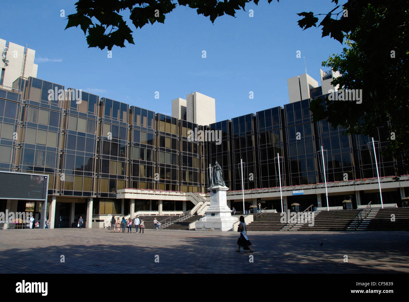 À l'échelle de la Civic à Guildhall Square. Banque D'Images