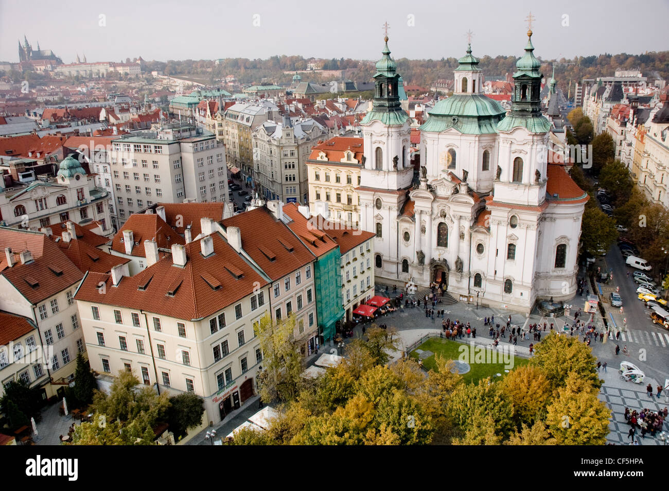 L'église St Nicolas à Prague, République Tchèque Banque D'Images