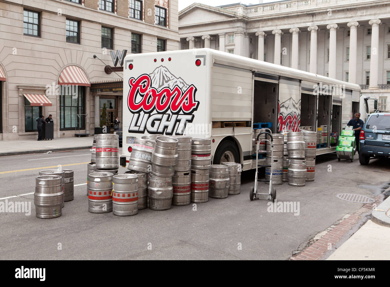 Des camions de livraison de bière - USA Banque D'Images