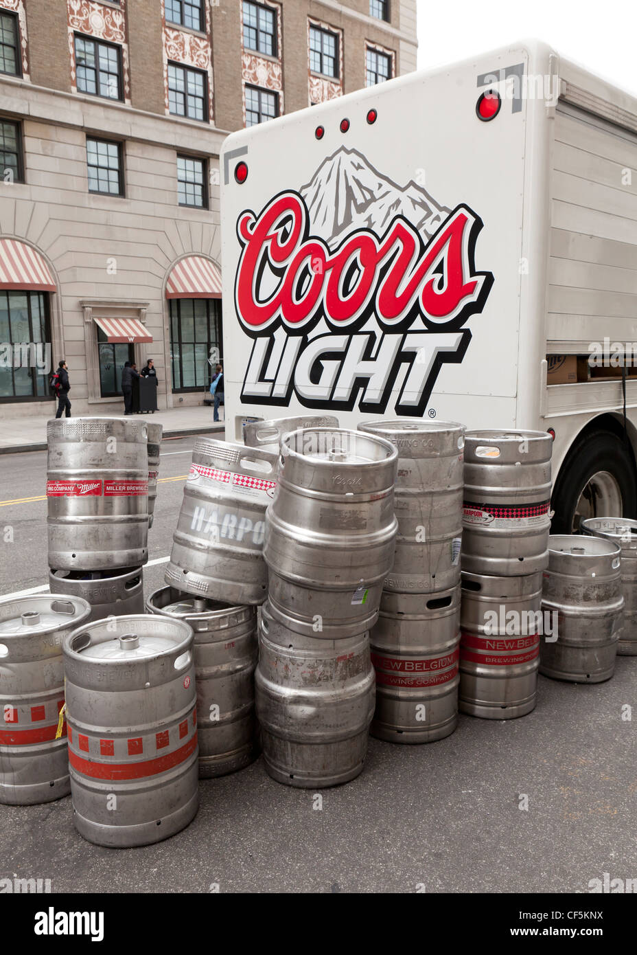 Des camions de livraison de bière - USA Banque D'Images