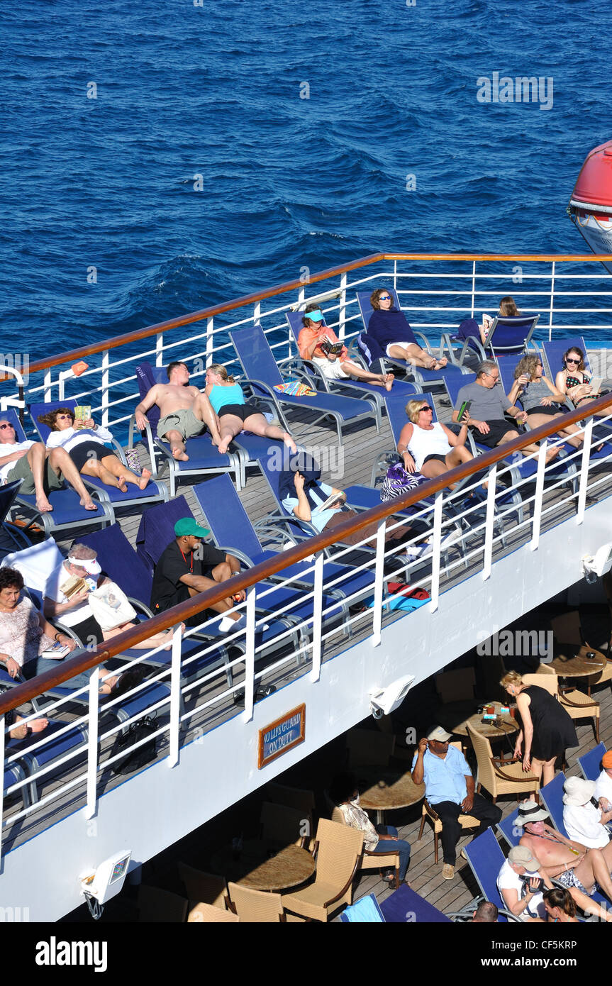 Bateau de croisière Banque D'Images Bateau de croisière Banque D'Images