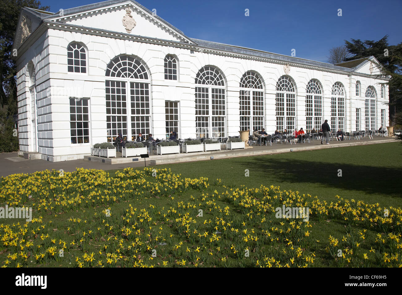 Vue extérieure de l'Orangerie à Kew Gardens à Londres. Banque D'Images