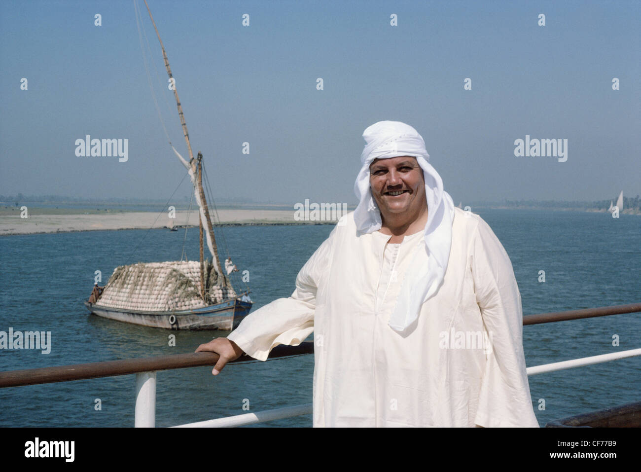 Excursion en bateau croisière Egypte Nil guide d'Egypte Afrique du Nord Banque D'Images
