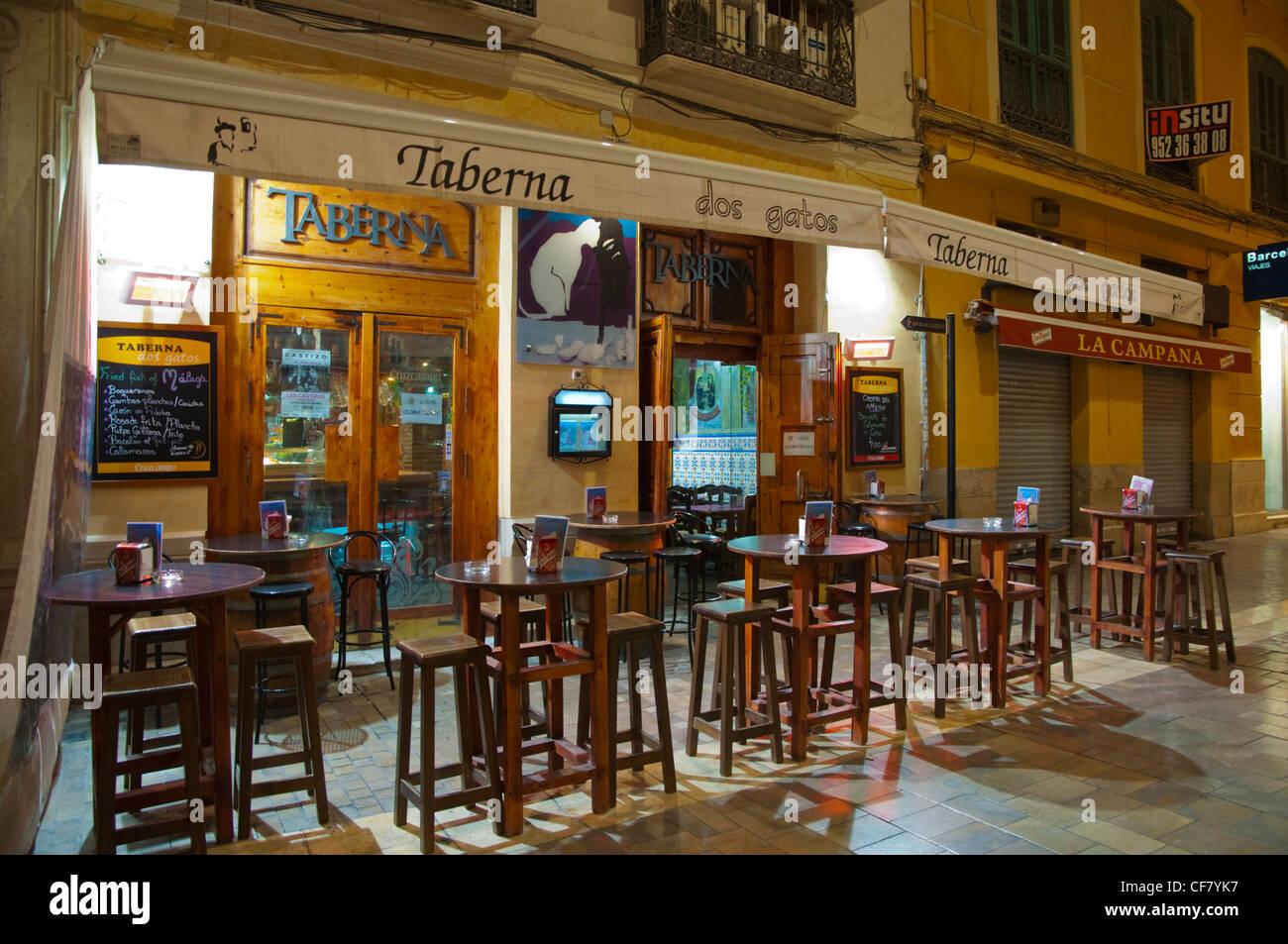 Taberna Dos Gatos restaraurant le long de la Calle Granada street old town malaga andalousie espagne Europe Banque D'Images