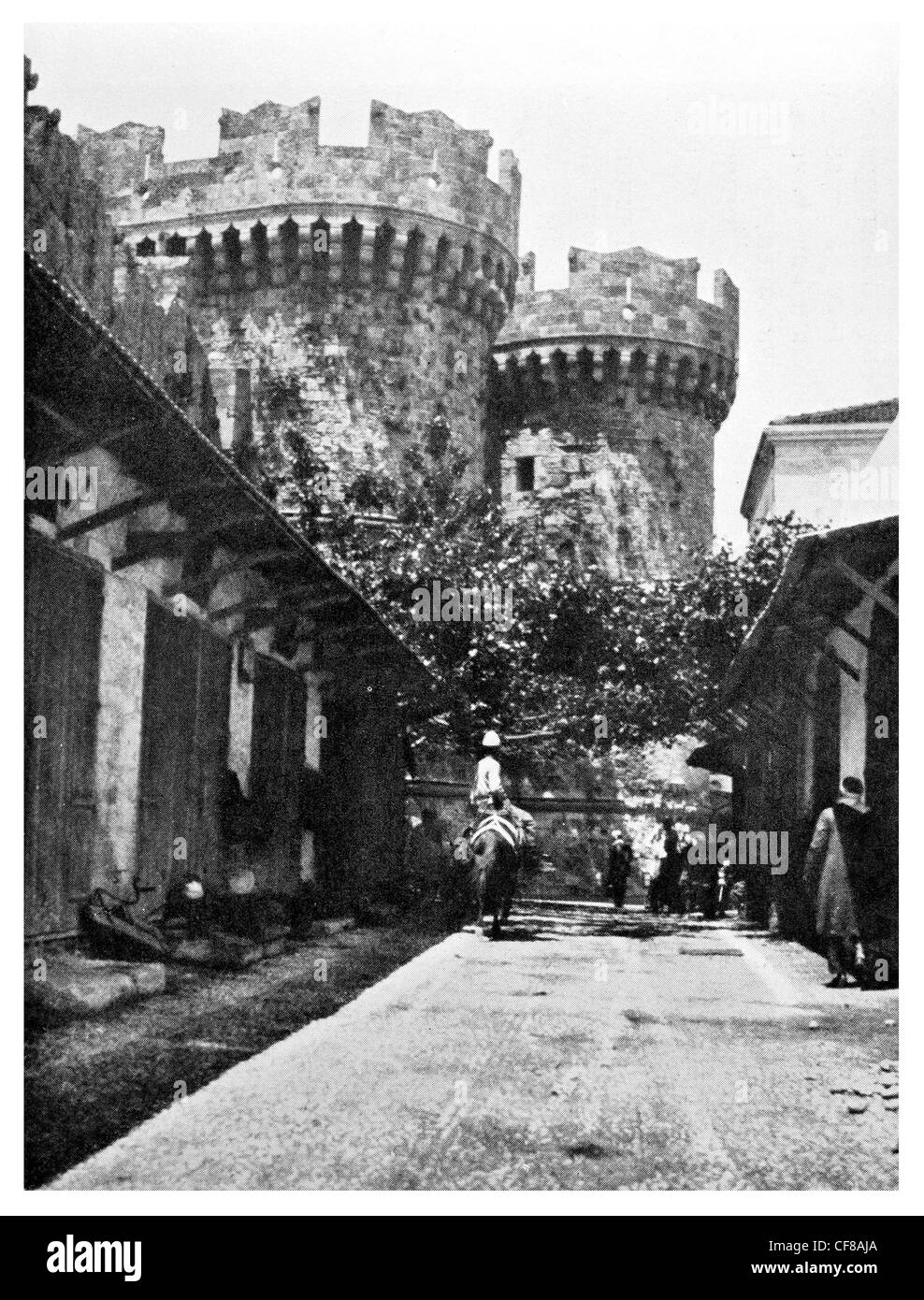 1926 tours de St Catherine's Gate Rhodes Banque D'Images
