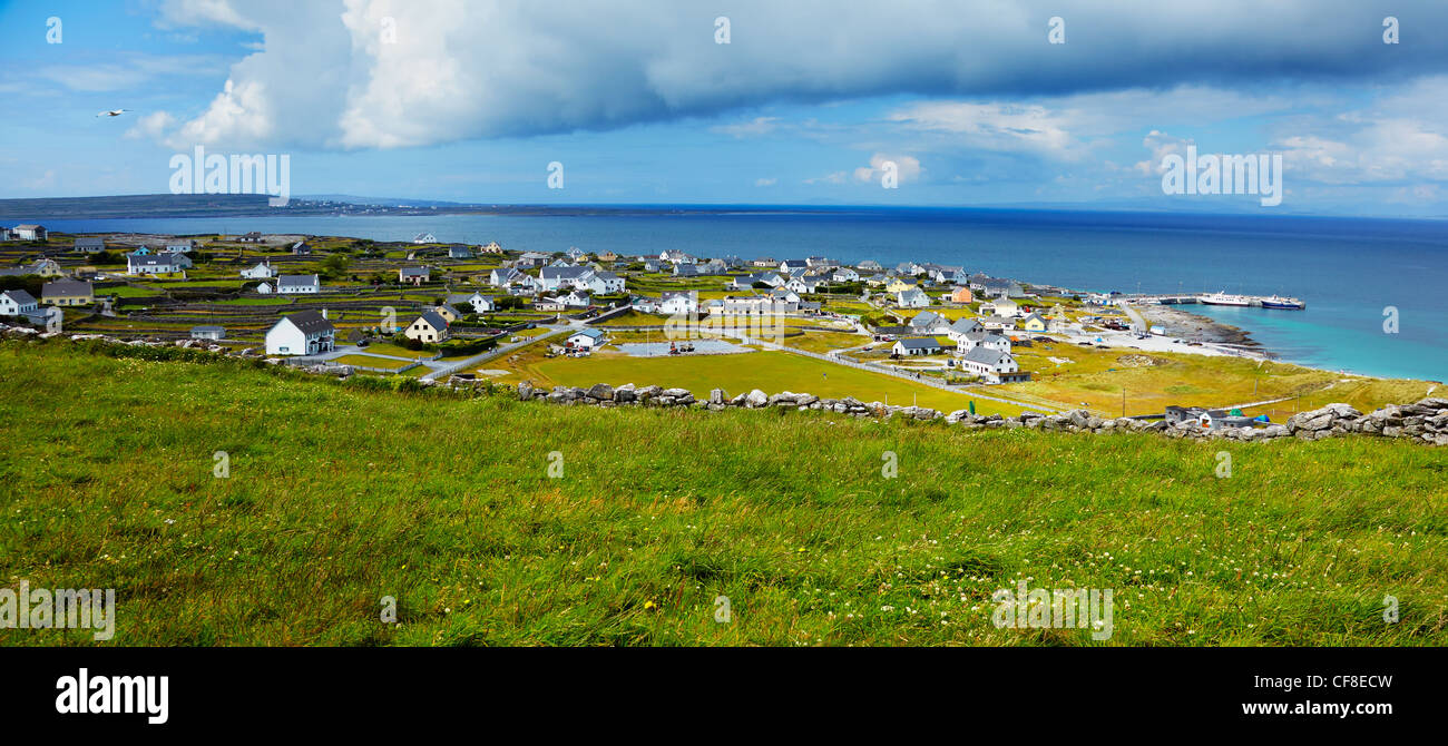 Paysage panoramique de l'île d'Inisheer, partie d'îles d'Aran, en Irlande. Banque D'Images