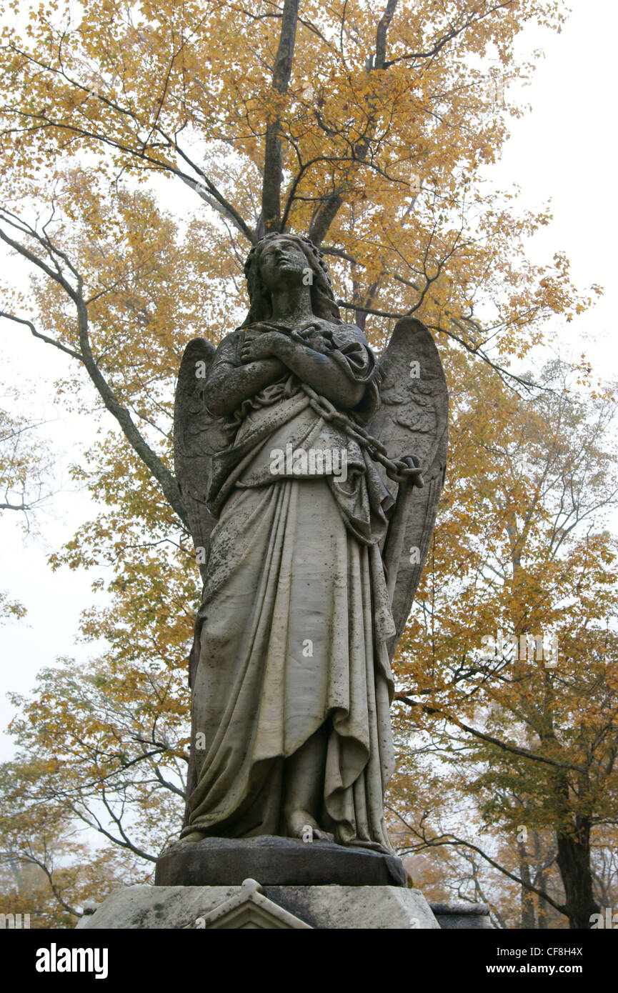 Statue cimetière à Belfast, Maine. Banque D'Images