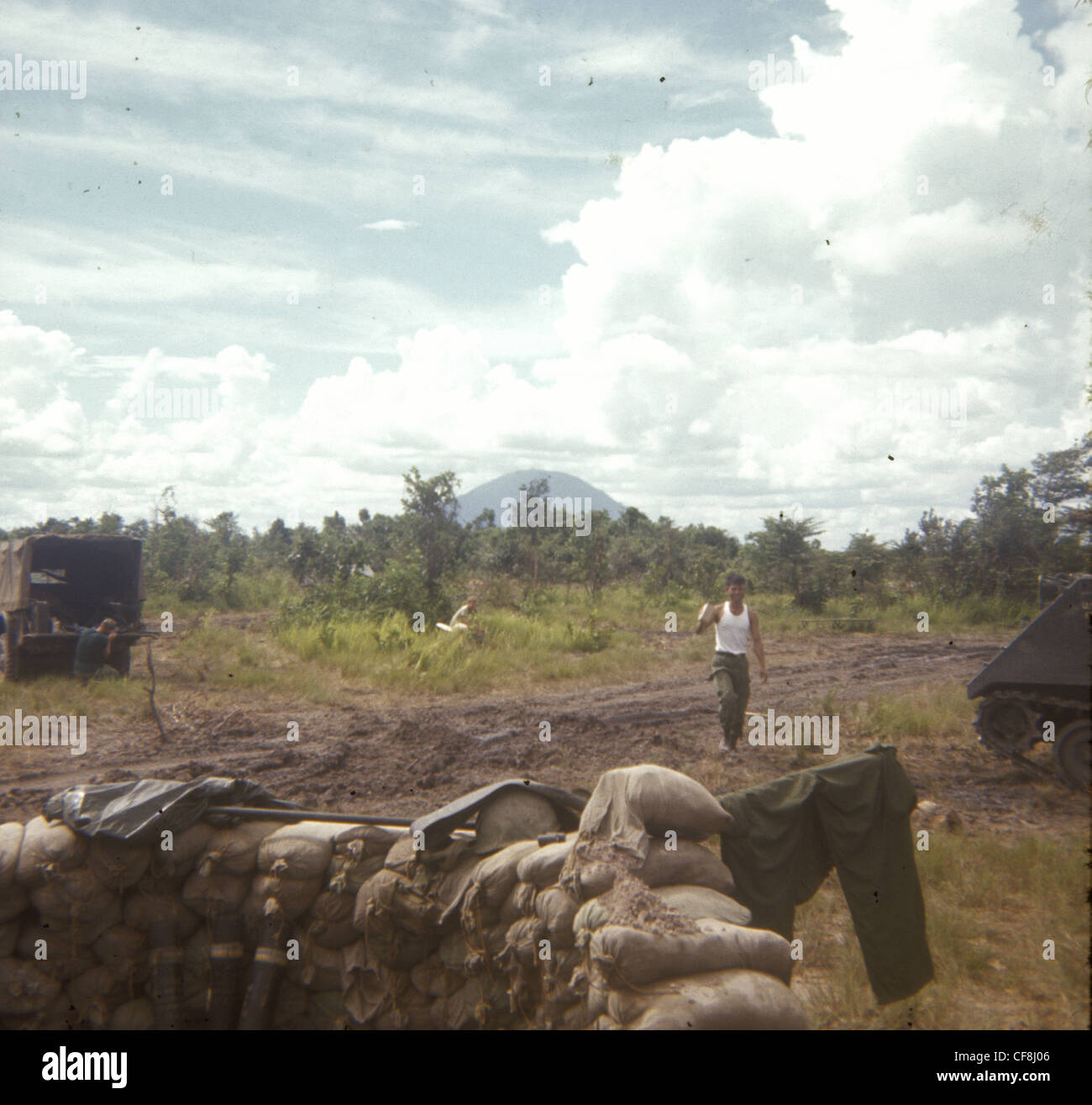 Scout de Kit Carson (1/5e de l'infanterie mécanisée) GUERRE DU VIETNAM CU CHI 1966 blindés M113 Infanterie 25 Banque D'Images
