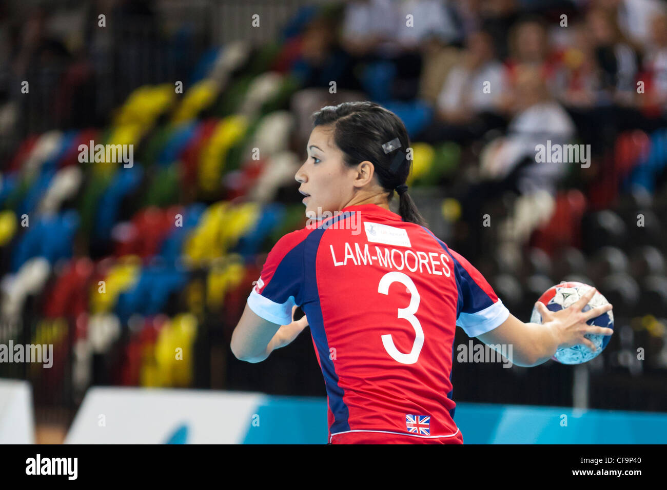 Holly LAM-MOORES (NO3) pour prise de vue objectif, Autriche v Grande-bretagne Londres Handball Cup, du Parc Olympique Londres Banque D'Images