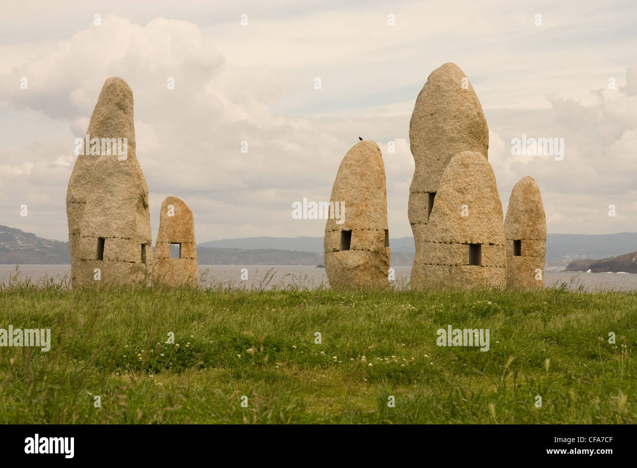 Cercle de pierres debout dans un champ à la côte, A Coruña, Espagne Galacia Banque D'Images
