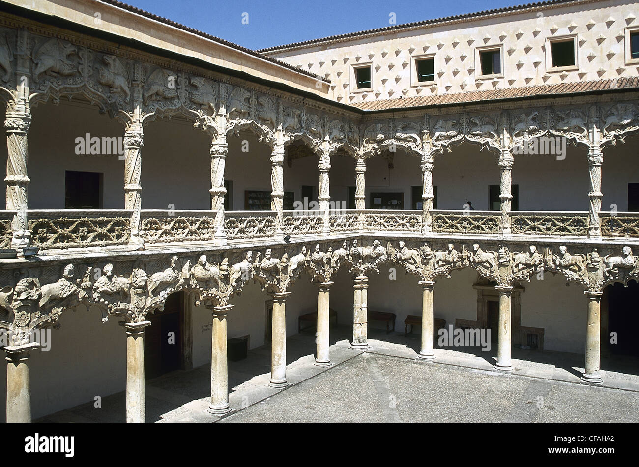 L'Infantado Palace. Fin du 15ème siècle. La Cour des Lions. Guadalajara. L'Espagne. Banque D'Images