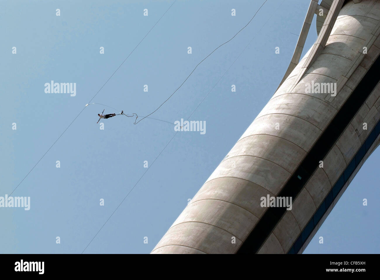 Chine MACAO bungee jumper tombant de la Tour de Macau Banque D'Images