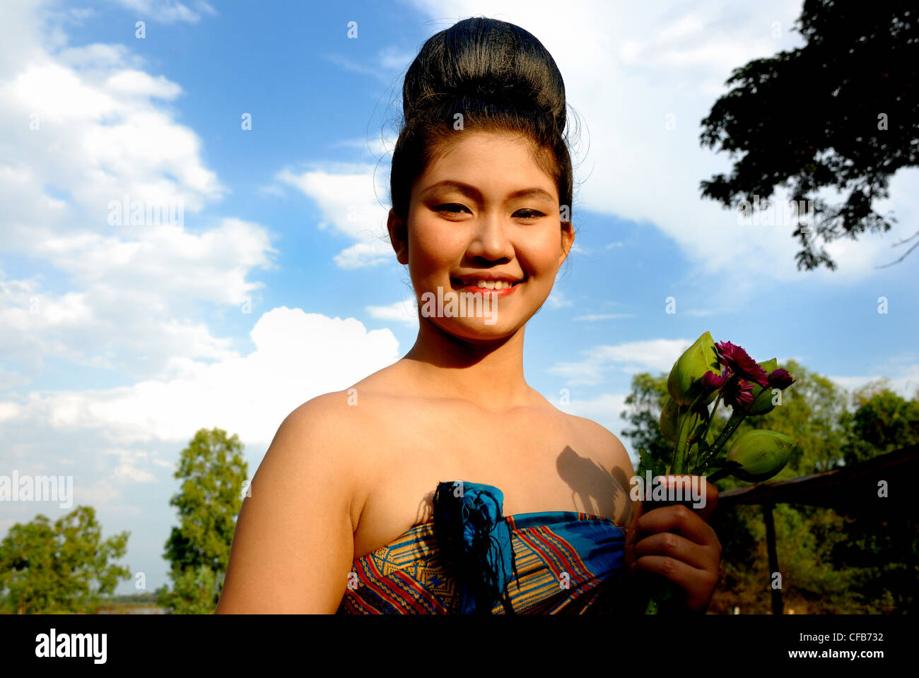 Thai girl en costume traditionnel thai Thaïlande Udonthani prises vendredi 20/01/2012 à 09h30 Banque D'Images