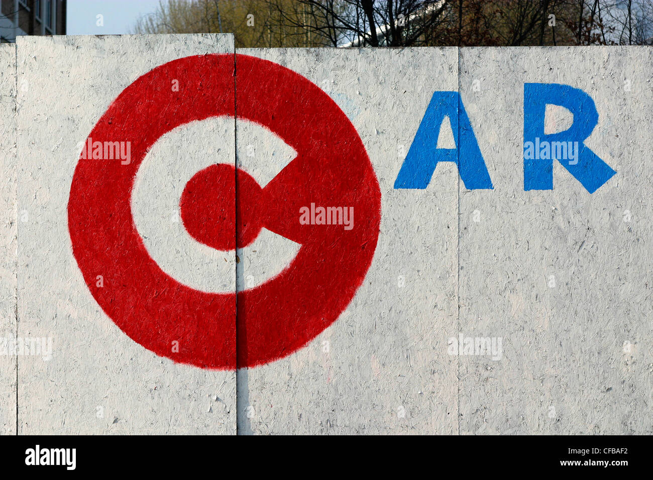Parking sign en fonction de congestion charge logo, Londres, Royaume-Uni. Banque D'Images