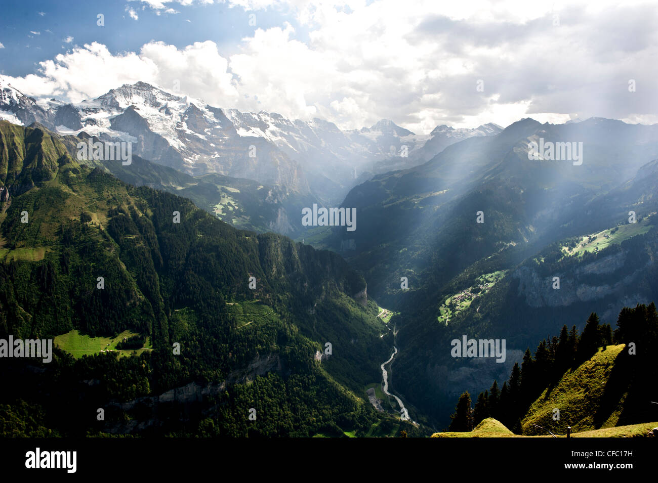 Alpes, montagne, paysage de montagne, paysage de montagne, Alpes Bernoises, Hautes Alpes, chaîne de montagne, orages, automne, automne, Jungfrau Banque D'Images