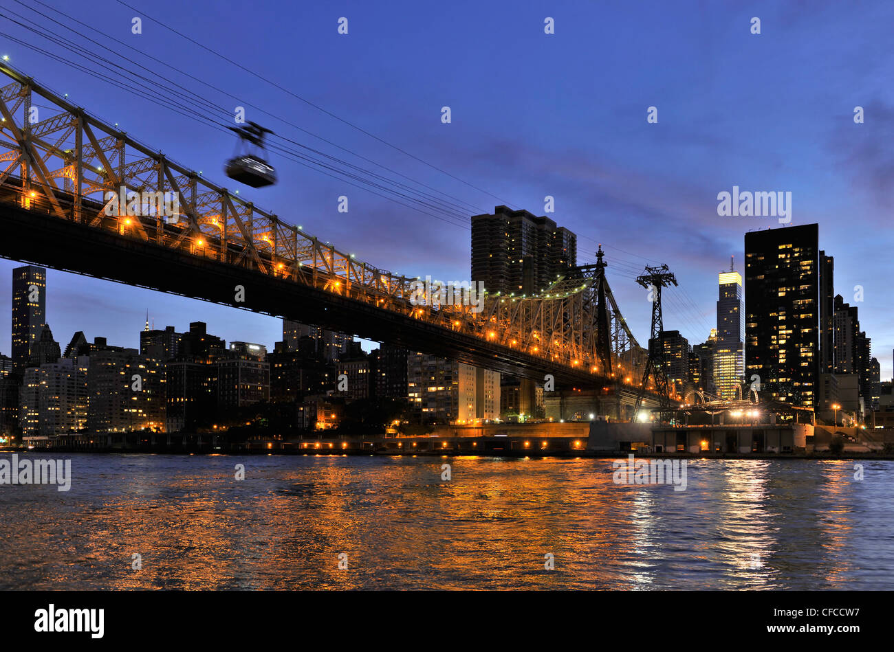 Pont Queensborough, Skyline, Rooseveld, téléphérique de l'île East River, New York, USA Banque D'Images