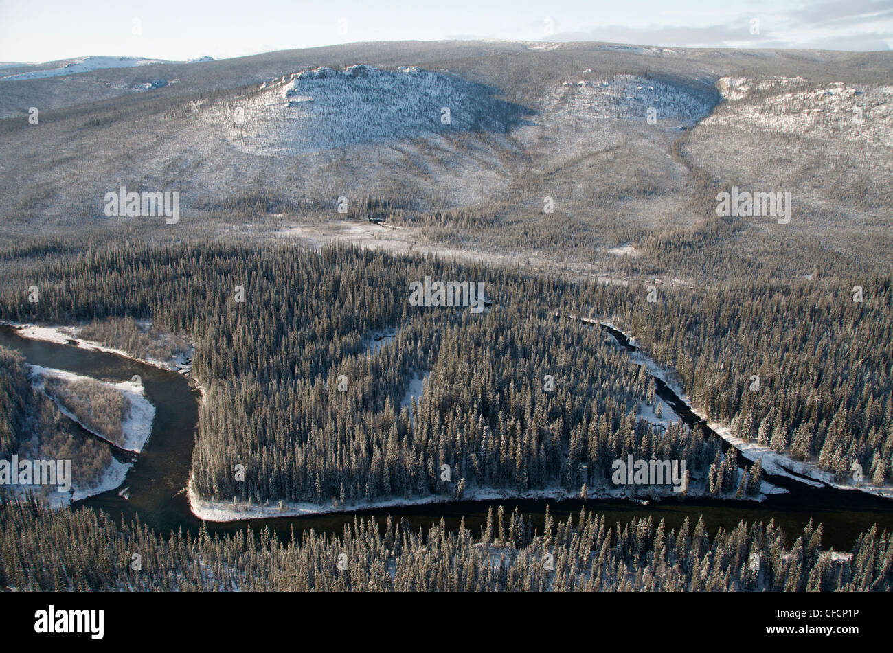 Direction générale de la pêche Vue aérienne de la rivière, Ni'iinlii'Njik Réserve écologique, Territoire du Yukon, Canada Banque D'Images