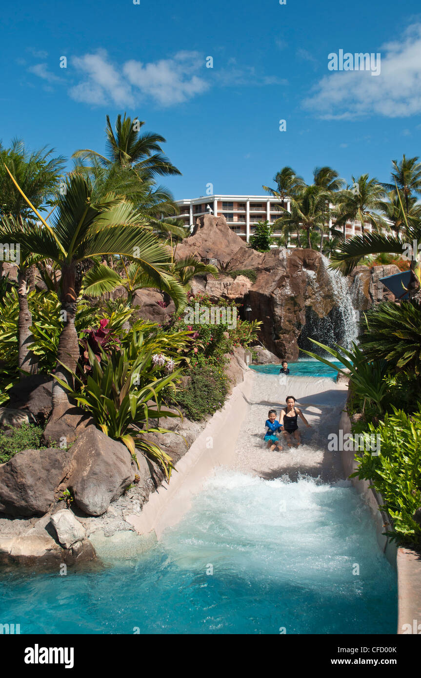 La piscine de l'Établissement Grand Wailea Resort. Plage de Wailea, Maui, Hawaii, United States of America Banque D'Images