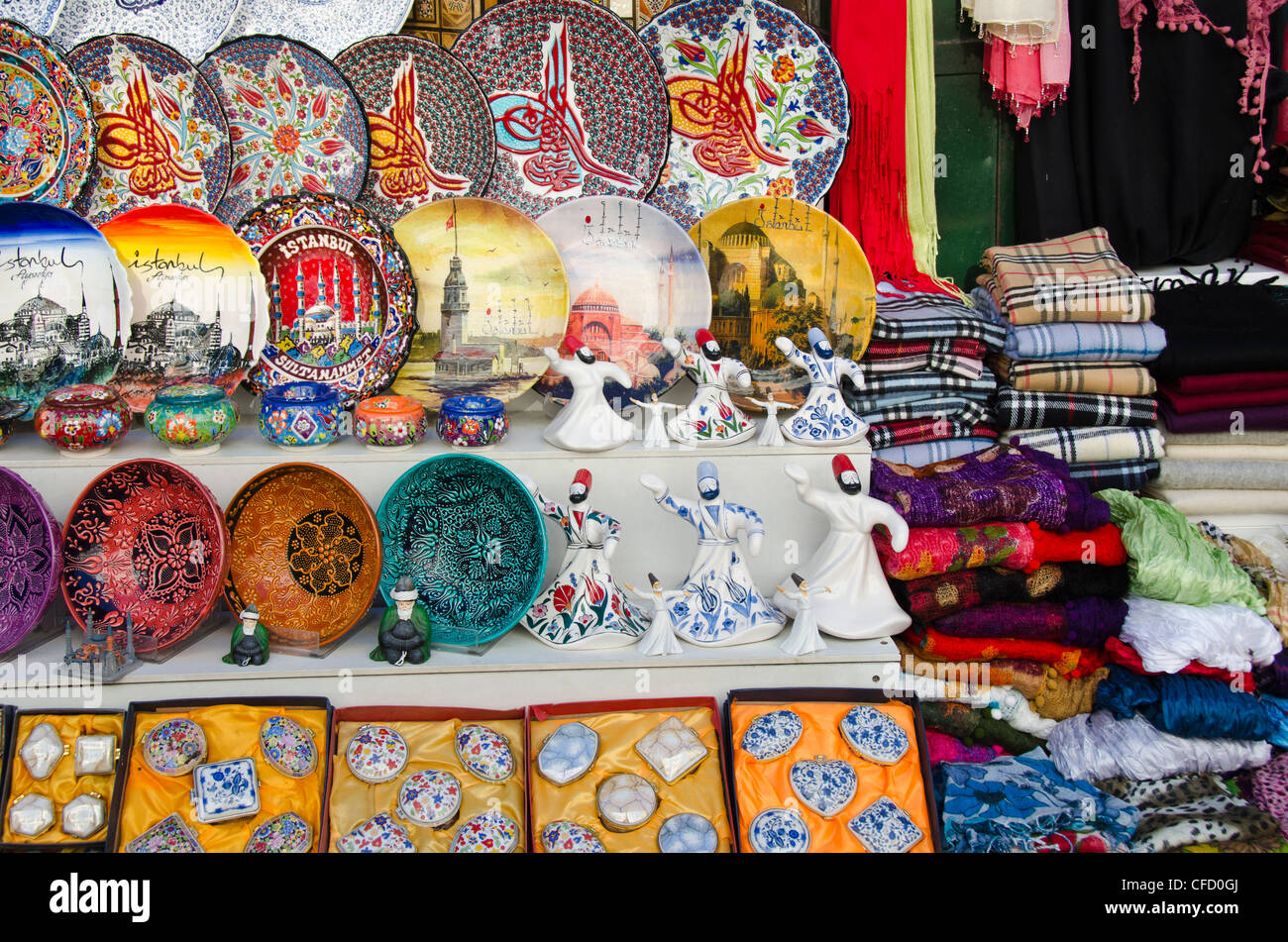 Cadeaux et marchandises vendeur à Istanbul, Turquie Banque D'Images
