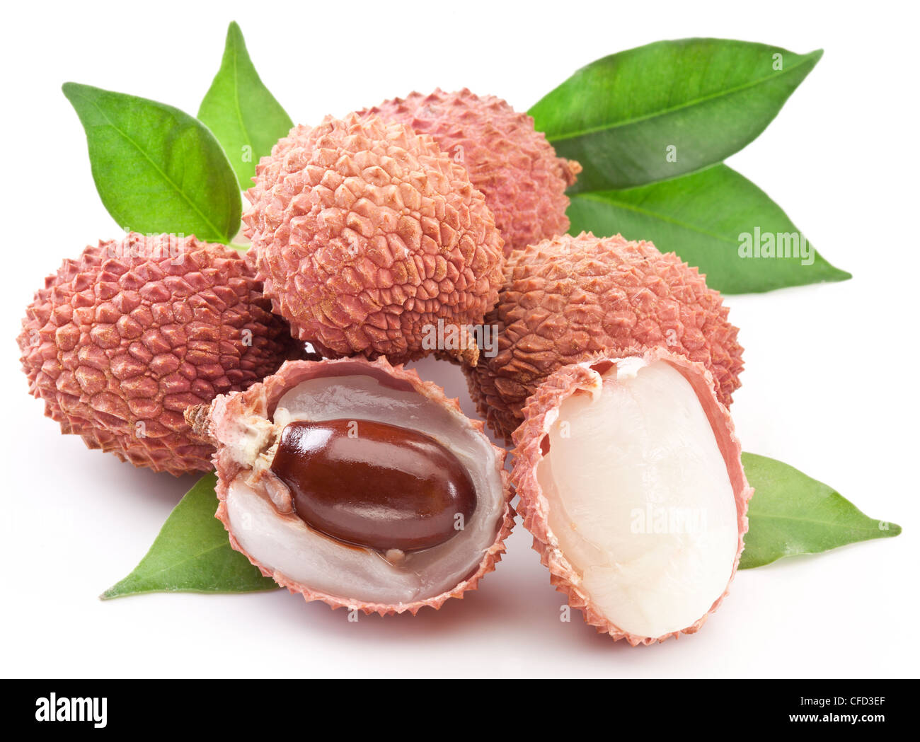 Litchi chinois sur fond blanc Banque D'Images