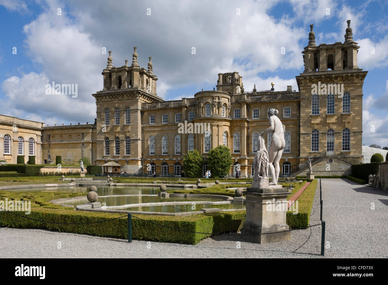 Le Jardin d'eau et de l'aile jardin, Blenheim Palace, Oxfordshire, Angleterre, Royaume-Uni, Europe Banque D'Images